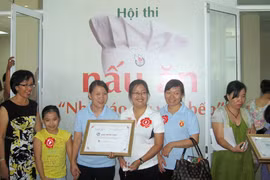 Các nhà báo nữ ANTĐ đạt giải khuyến khích Hội thi nấu ăn