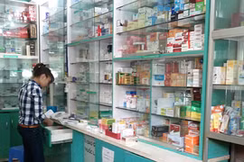 Kê đơn thuốc vô tội vạ: Khó hiểu ngay trong quy định