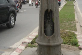 Đã khắc phục bẫy “tử thần” trên đường Lê Văn Lương 