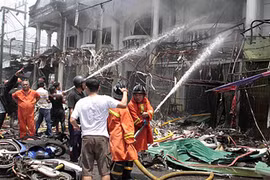 Đánh bom hàng loạt tại miền Nam Thái Lan 