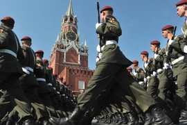 Diễu binh hoành tráng trên Quảng trường Đỏ