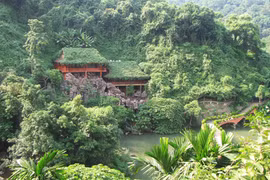 Một ngày ở Thiên Sơn Suối Ngà