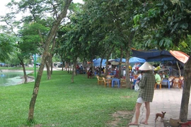 Người dân được bồi thường bằng đất!