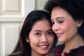 NSƯT Minh Châu: Từ “bán hoa” đến… “nghiện” thuốc lào 