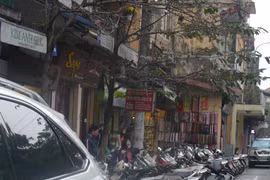 “Bóp” nơi này phình chỗ kia