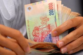  Bao giờ lương đủ sống?