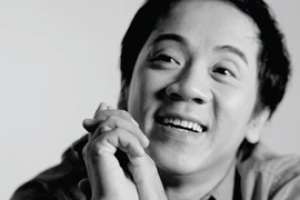 “Nghệ sĩ phải biết hy sinh cái tôi” 