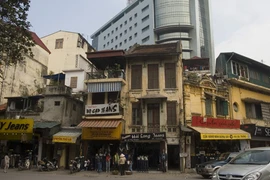 Đấu giá nhà đất bị thu hồi