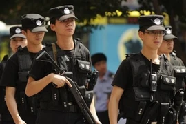 Trung Quốc dùng “bàn tay sắt” ở Tân Cương 