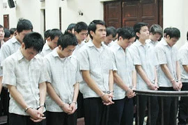 Hãi hùng “dịch vụ” đòi nợ thuê: Liên minh ma quỷ 