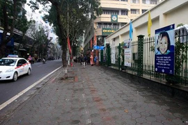 Trật tự giao thông Hà Nội chuyển biến rõ nét 