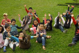 Trường mầm non tư thục chật vật giữ học sinh