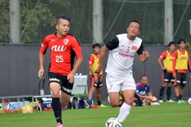 Công Vinh lập cú đúp, Tuyển Việt Nam ngược dòng đánh bại Kyoto Sanga FC