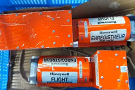 Trục vớt hộp đen máy bay CASA-212, vớt được thêm 2 thi thể