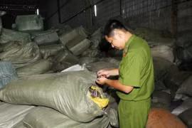 Buôn củi, bán kim cương, tại sao?