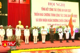 CATP Hà Nội vinh dự đón nhận Huân chương Chiến công hạng Nhất