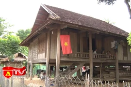 Bảo tồn nếp nhà sàn của người Thái