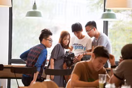 Quán quân Giọng hát Việt 2015 Đức Phúc ra MV mới "xông đất" năm 2016