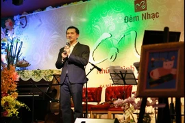 Nhạc sĩ, bác sĩ Tô Minh Đức ra mắt Quỹ "Heart To Heart - Chắp cánh ước mơ"