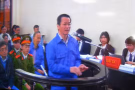 Cựu Phó chủ tịch Ngân hàng ACB nói mình chỉ là người thông báo lệnh