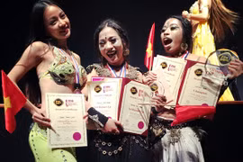 Bellydance Việt Nam giành cúp vô địch tại giải đấu châu Á
