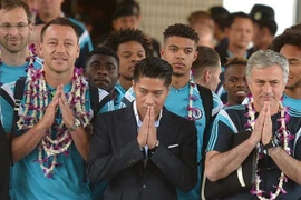 Cầu thủ Chelsea bị cấm lai vãng tới “phố đèn đỏ” ở Bangkok