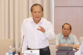 Cứ chi ngân sách vượt dự toán lại xin "du di", không thể chấp nhận mãi được