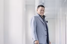 Tỷ phú Hoàng Kiều tuyên bố đóng cửa trang Fanpage vĩnh viễn ​