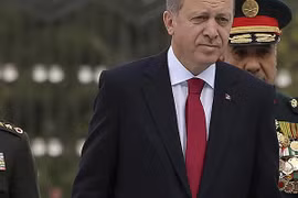 Tổng thống Thổ Nhĩ Kỳ muốn trực tiếp kiểm soát quân đội