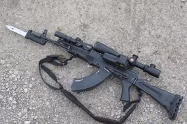 Ấn Độ mua hàng loạt súng trường tấn công AK-103 từ Nga