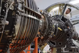 Tiêm kích thế hệ 6 của Nga vươn đến gần vũ trụ nhờ động cơ mới