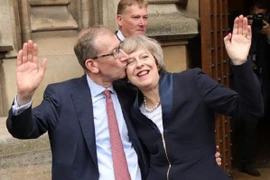 Chân dung "đệ nhất phu quân" mới của nước Anh