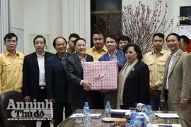 Chung tay xây dựng thành phố ngày càng sáng, xanh, sạch, đẹp