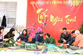 Hà Nội: Ấm áp "Tết nghĩa tình" ở phường Khương Đình