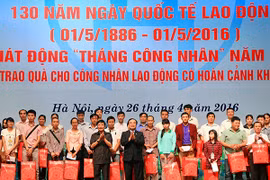 Chăm lo đời sống, bảo vệ quyền, lợi ích chính đáng của người lao động Thủ đô