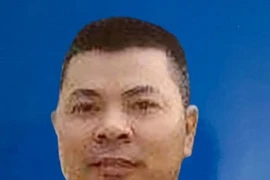 Kẻ trốn truy nã lộ diện vì chiếc xế hộp Range Rover