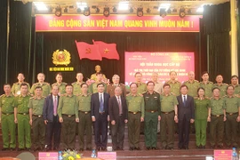 “Giá trị thời đại của tư tưởng Hồ Chí Minh về cán bộ và công tác cán bộ CAND”