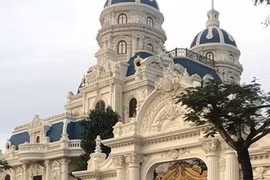 Ông chủ nhiều lâu đài ở Hải Phòng, Thái Bình cầm đầu đường dây mua bán hóa đơn ‘khủng’