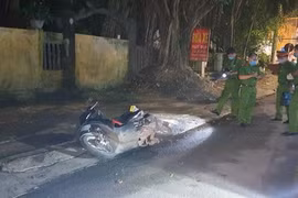 Thái Nguyên: Đang đi xe máy cùng chồng cũ, người phụ nữ bị bắn chết tại chỗ