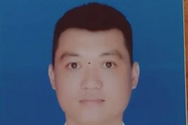 Trót cho bạn trai xem cảnh khỏa thân qua điện thoại, người phụ nữ cay đắng mất 150 triệu đồng