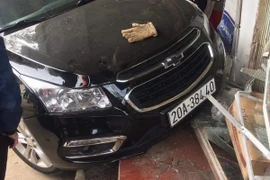 Gây tai nạn làm chết 2 bố con, tài xế xe ô tô bỏ trốn