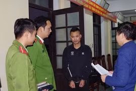 Nửa năm ‘kiên trì’ lừa gần 100 người, chiếm đoạt bạc tỷ