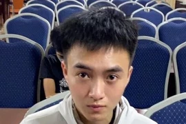 ‘Hot boy’ 20 tuổi môi giới cho người phụ nữ 31 tuổi bán dâm