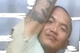 Bắt đối tượng liên quan băng nhóm chuyên dùng 'hàng nóng' để 'bảo kê' bốc xếp hàng lậu