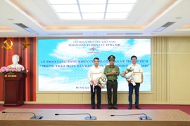 Nhiều cá nhân, tập thể của EVNHANOI được khen trong phong trào toàn dân bảo vệ an ninh Tổ quốc