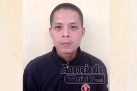 Trộm cắp IC xe máy trong chớp mắt