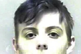 Giả trai, lừa quan hệ tình dục với nữ sinh