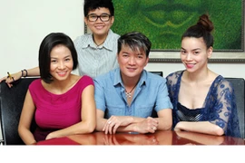 Vượt bão dư luận, Phương Uyên tiếp tục ở lại Giọng hát Việt