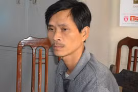 Ám ảnh vợ ngoại tình, lên cơn cuồng ghen đâm chết "tình địch"