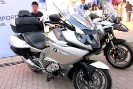 Cận cảnh mô-tô giá hơn 1,3 tỷ đồng ở Hà Nội